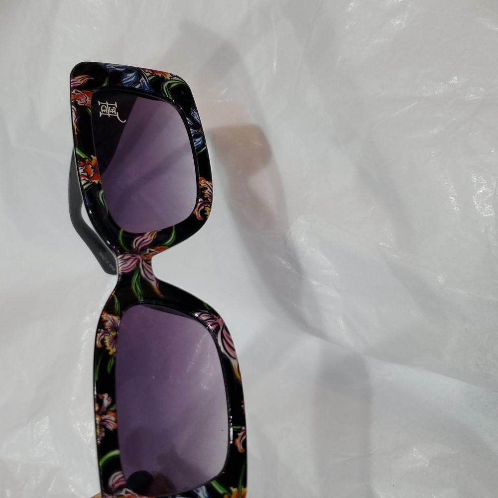 Ed Hardy Black Floral Oversized Rectangle Sunglasses Purple Gradient Lenses new